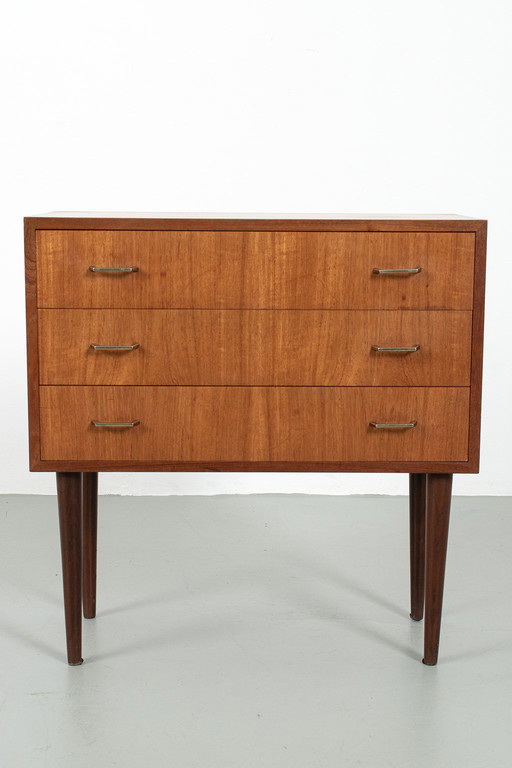 Deense ladekast met uit de jaren zestig