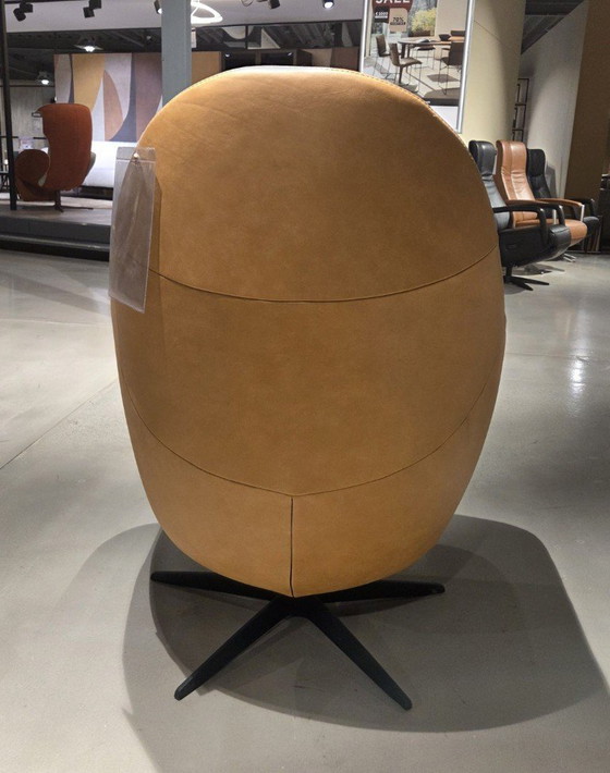 Image 1 of Base 8004