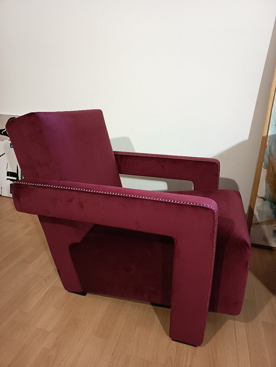 Image 1 of CASSINA 2X Poltrone 637 UTRECHT  (NUOVE MAI USATE) in Velluto 13L Ortigia/Plum con Cuciture in filo Naturale a punta Cavallo