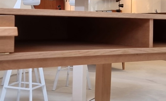 Image 1 of Table Fenrir