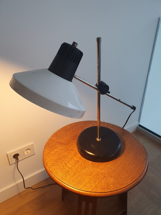 Lampe de bureau industrielle vintage POLAM Typ 1115, design de Pologne, années 70/80.