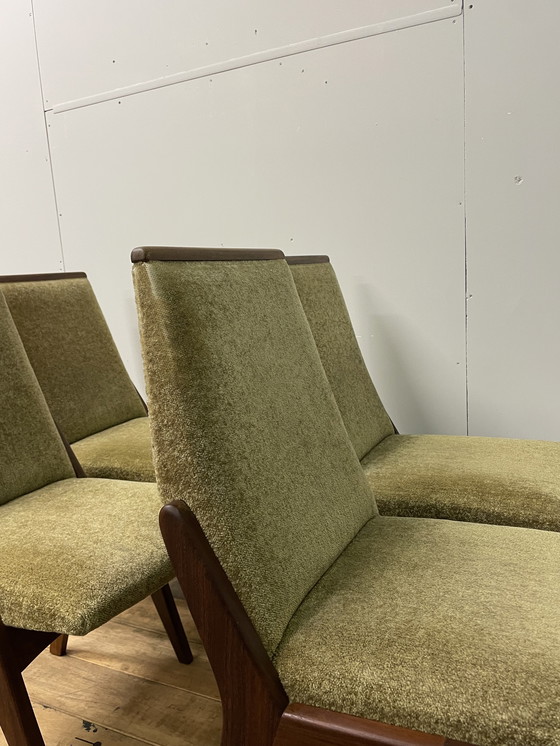 Image 1 of Mid-Century vintage uitschuifbare eettafel met 4 stoelen 