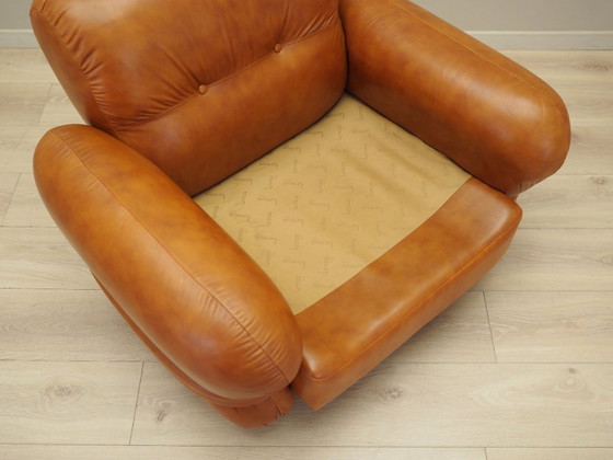 Image 1 of Fauteuil en cuir, design italien, années 1970, production : Italie