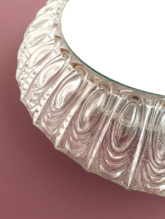 Image 1 of Prachtige grote glazen mcm spiegel wandlamp van Wila LeuchtenPrachtige grote glazen mcm spiegel wandlamp van Wila Leuchten