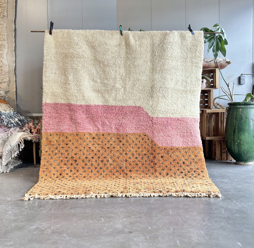 Pink and Orange Moroccan Wool Rug 210x270 cm