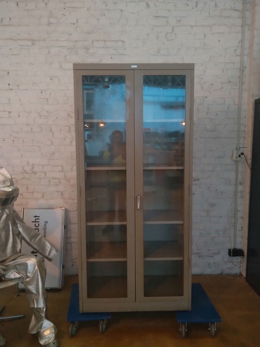 Metall-Vitrine MEWAF