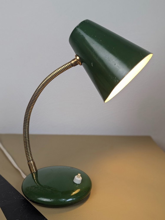 Image 1 of Lampe de bureau verte vintage | Années 1950/1960 | Col de cygne en métal