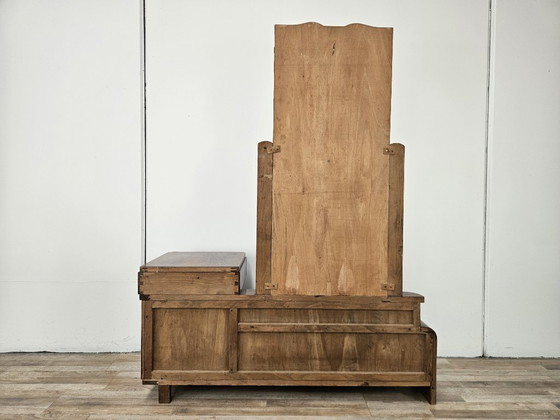 Image 1 of Art Deco kaptafel van wortelnotenhout met spiegel