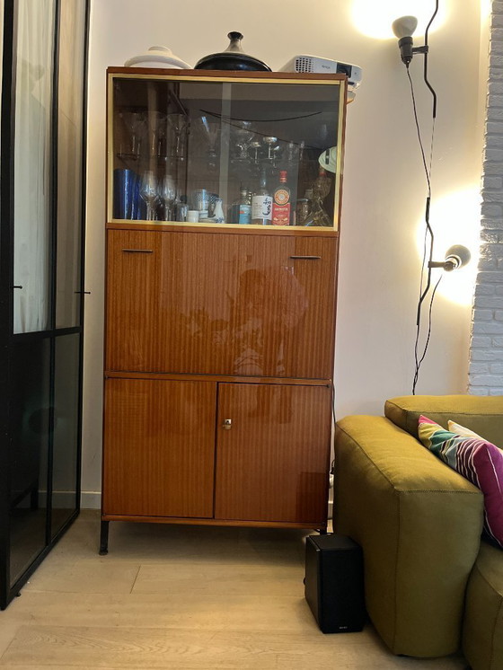 Image 1 of Vitrina barnizada de los años 60