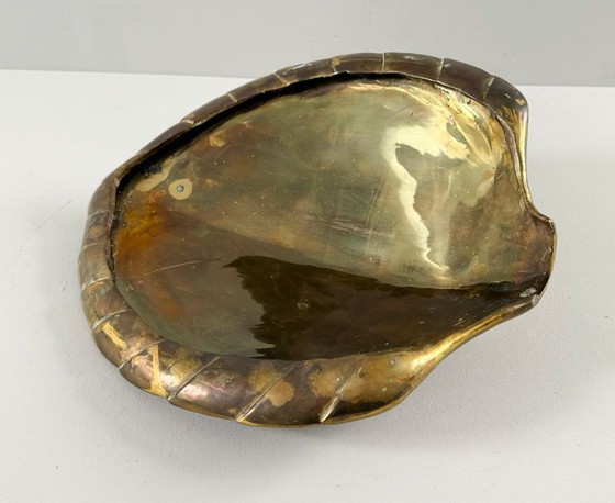 Image 1 of Hollywood Regency, scultura di tartaruga in ottone/scatola/tartaruga a becco di civetta, Francia, anni '70