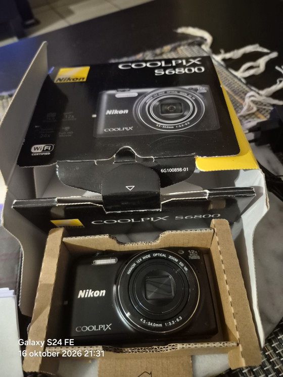 Nikon Coolpix S6800 – Fotografie, Metall, Kunststoff (photo 2 of 6)