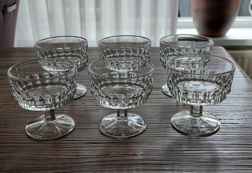 6 coupes à champagne en cristal / verres vintage