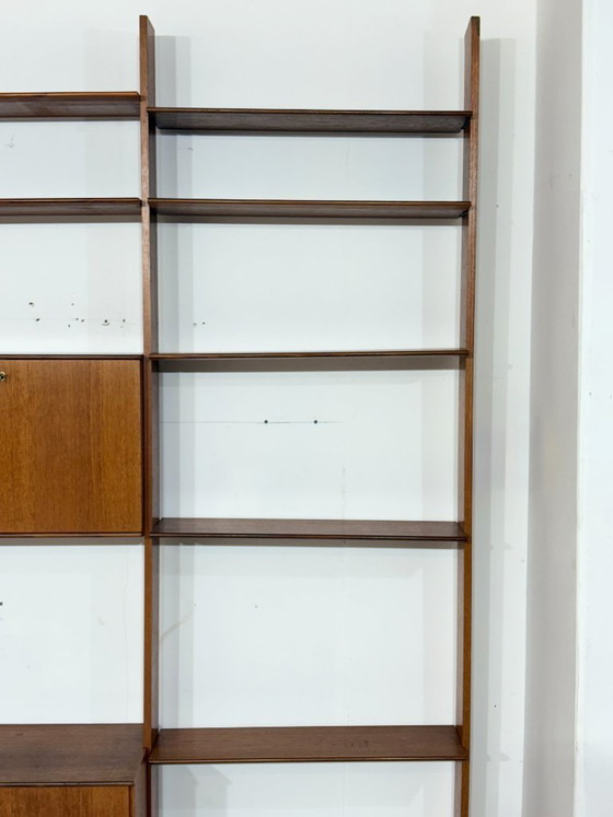 Modular mid-century wall shelf by interna-Peter Pedrides / Teak shelving system 1960s – Shelving unit, Wood (photo 22 of 27)