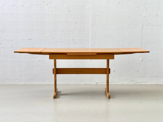Image 1 of Scandinavian-style oak dining table with extendable ends, 1970s