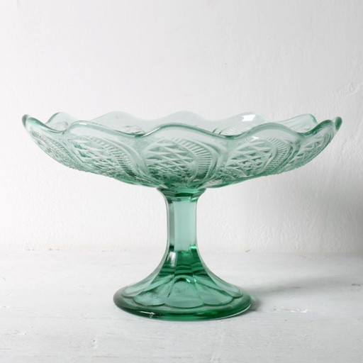 Mid-Century Pressed Glass Pedestal Bowl / Vintage Georgia Green Fruit Bowl / Ukraine / 1950s
