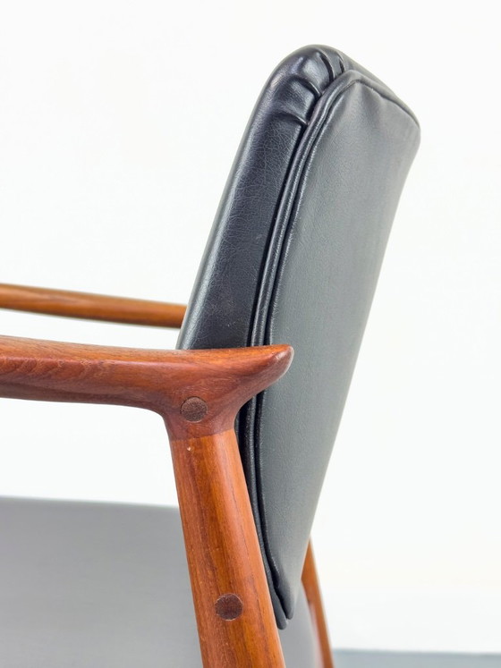 Teak Armchair by Erik Buch for Ørum Møbelfabrik, 1960s – Örum, Esszimmerstühle, Wood (photo 11 of 24)
