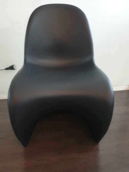 1 x Vitra Panton Chair