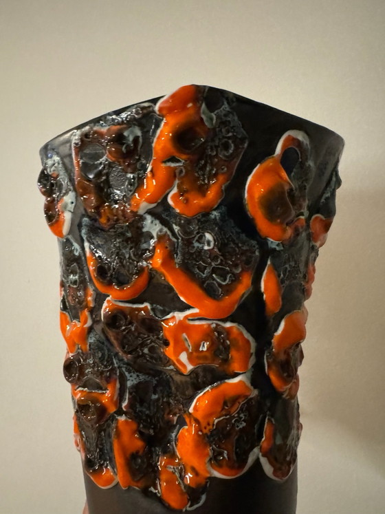 Orangene Fat Lava Vase 60er Jahre, Vasen, Keramik, Schwarz (Foto 11 von 15)