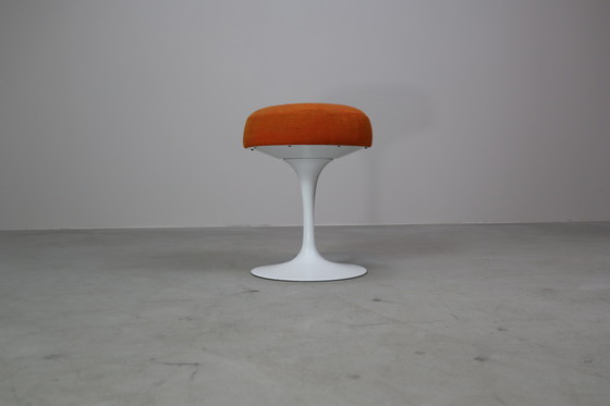 Image 1 of Pair of Eero Saarinen Tulip Stools for Knoll International, 1970's
