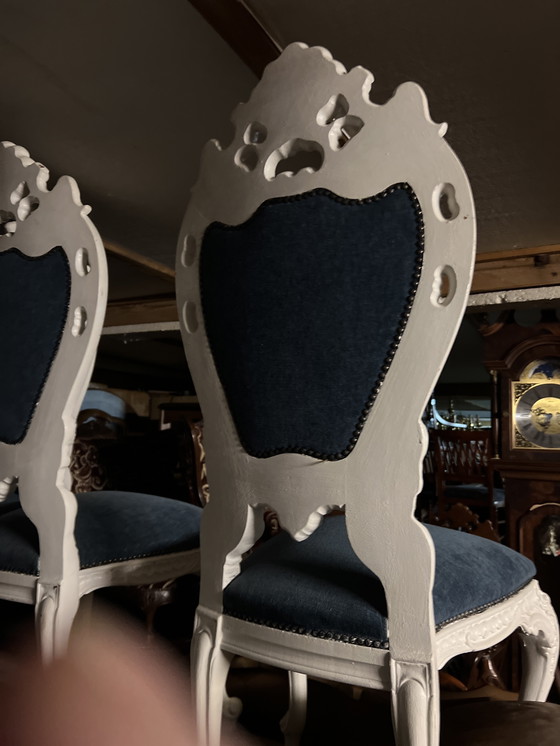 Image 1 of 4 Barocke Esszimmerstühle