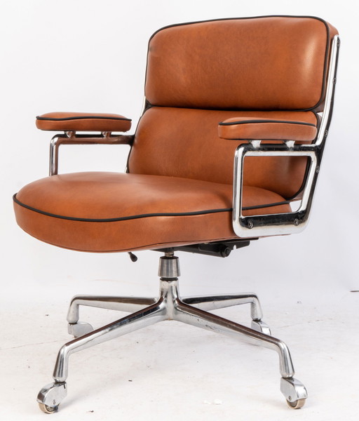 Silla de vestíbulo de Herman Miller, Charles Eames