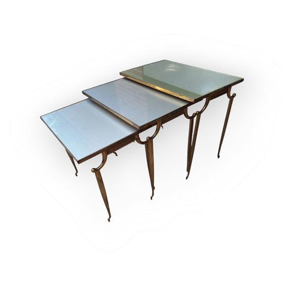 Image 1 of Ensemble de tables d'appoint vintage en laiton 1970