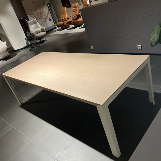 Image 1 of Table de salle à manger Leolux Kalia - 240x100