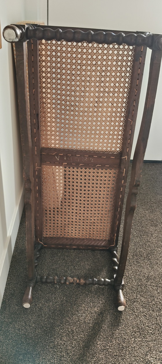 Image 1 of Banc des années 50 de grand-mère avec coussin Studio Habib