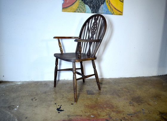 Image 1 of Antique Windsor Wheelback Chair Armchair