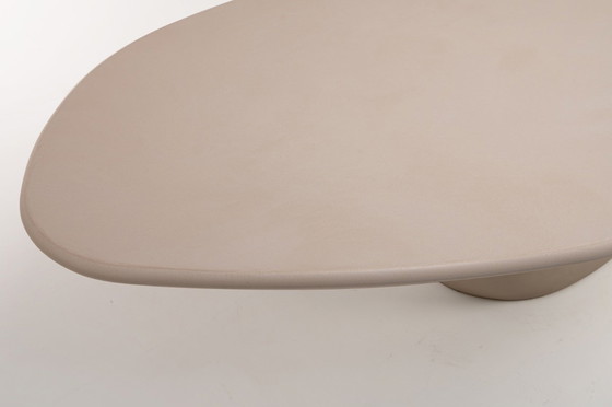 Image 1 of Table à manger contemporaine en plâtre « Pièce Unique »