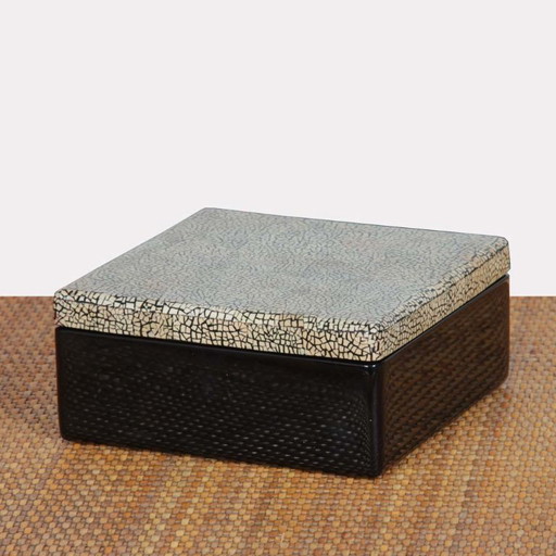 Eggshell box by Annam Heritage, 20th century work