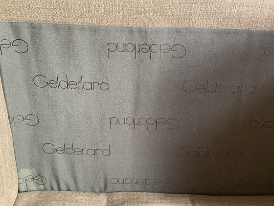 Image 1 of Roze love seats van Gelderland 