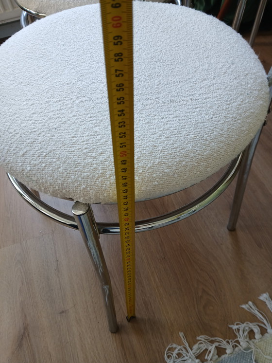 Image 1 of Vier rvs stoelen met boucle stof