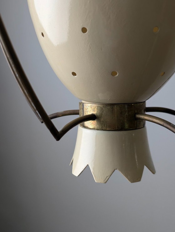 Image 1 of Lámpara colgante italiana de metal perforado con detalles de latón, década de 1940.