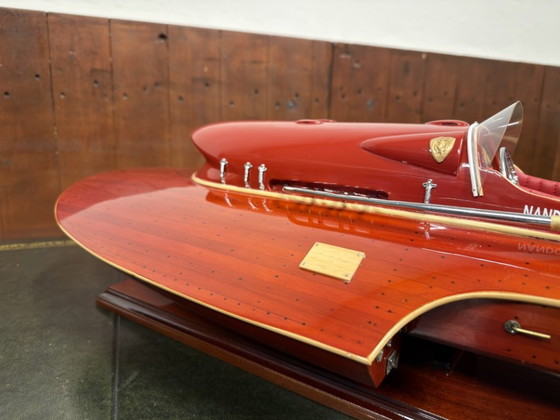 Modello di Barca Ferrari Hydroplane con Certificato – Oggetti decorativi, Pelle, Metallo (photo 10 of 18)