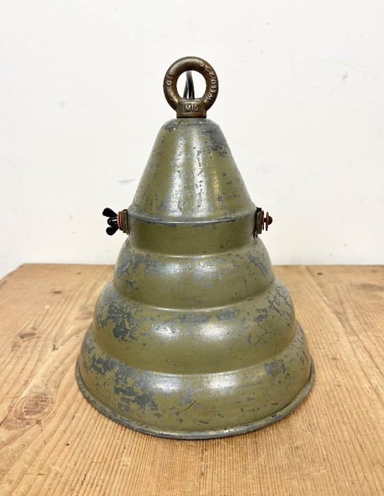 Image 1 of Groene industriële aluminium hanglamp, jaren 70