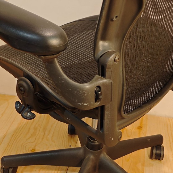Image 1 of Herman Miller Aeron Graphite XL
