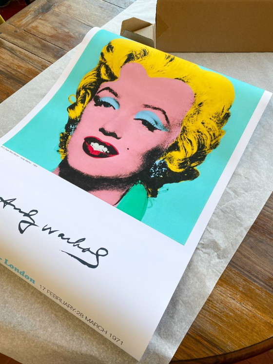 Image 1 of Marilyn Monroe - Shot Sage Blue Marilyn - Affiche 50 x 70 cm
