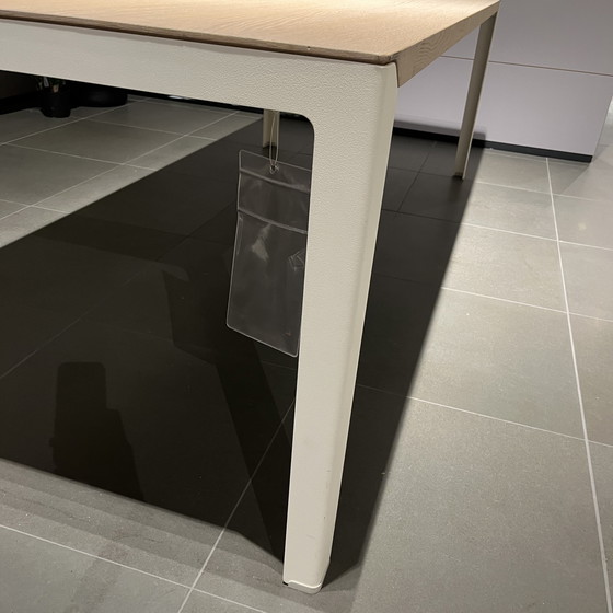 Image 1 of Table de salle à manger Leolux Kalia - 240x100