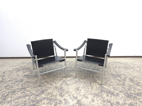 Image 1 of Cassina LC1 Armchair Set of 2 Designer Armchairs Leather Armchairs Chair Le Corbusier