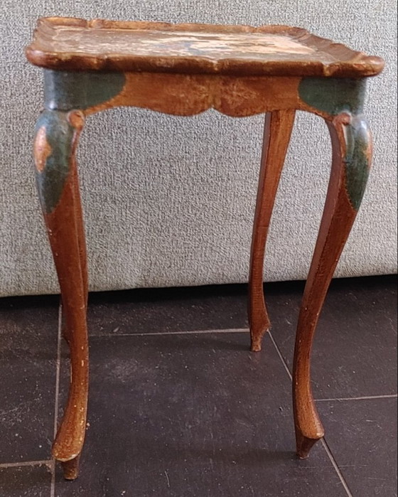 Image 1 of Antieke florentijnse bijzettafel
