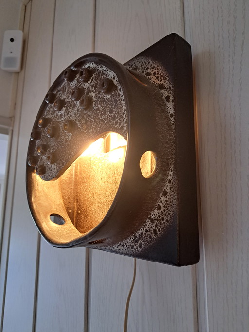 Applique murale vintage en céramique de style brutaliste – années 1970 – ambiance futuriste