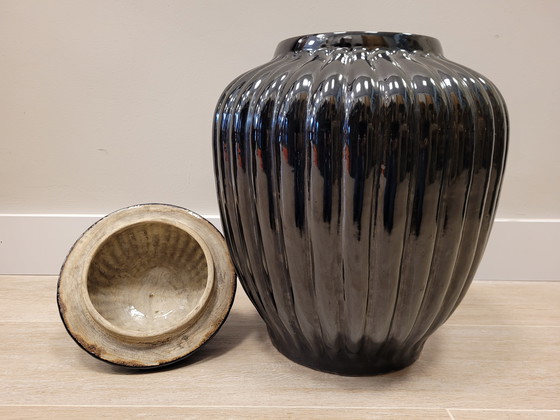 Image 1 of Coppia di vasi/giare in ceramica nera, metà del XX secolo - Italia