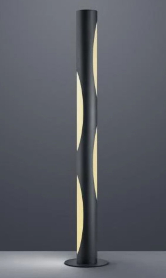 Image 1 of Cisalo CINQUE
LED-vloerlamp Italiaanse Design 