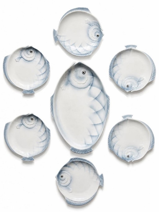 Vintage Czechoslovakian earthenware fish service, 6 plates and one platter