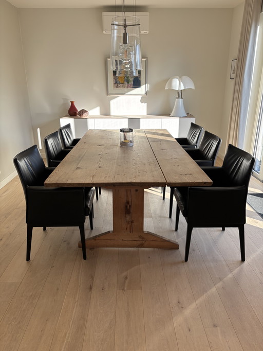 Elegante juego de 6 sillas de comedor Wittmann de cuero negro