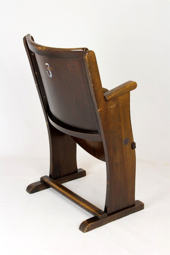 Image 1 of Fauteuil de cinéma vintage TON (Thonet), tchèque des années 1940, siège de théâtre en bois