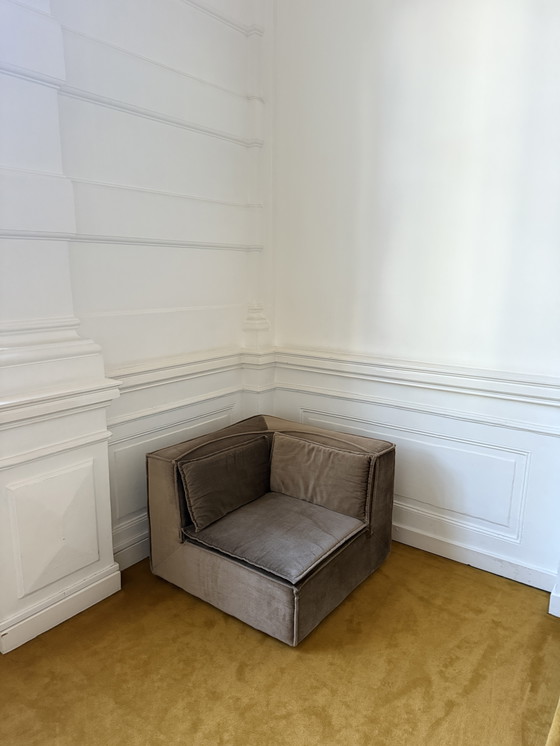 Image 1 of Modular vintage design sofa in brown velvet – 1970s Italian