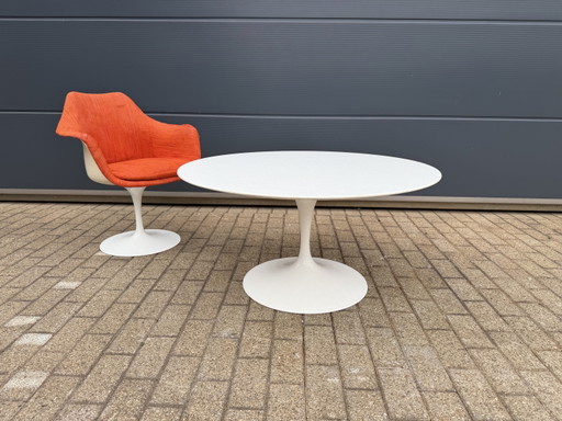 Table basse haute tulipe vintage Knoll, Eero Saarinen