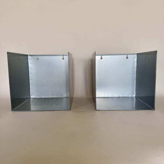 Image 1 of Coppia di mensole anni '70 in acciaio inox spazzolato